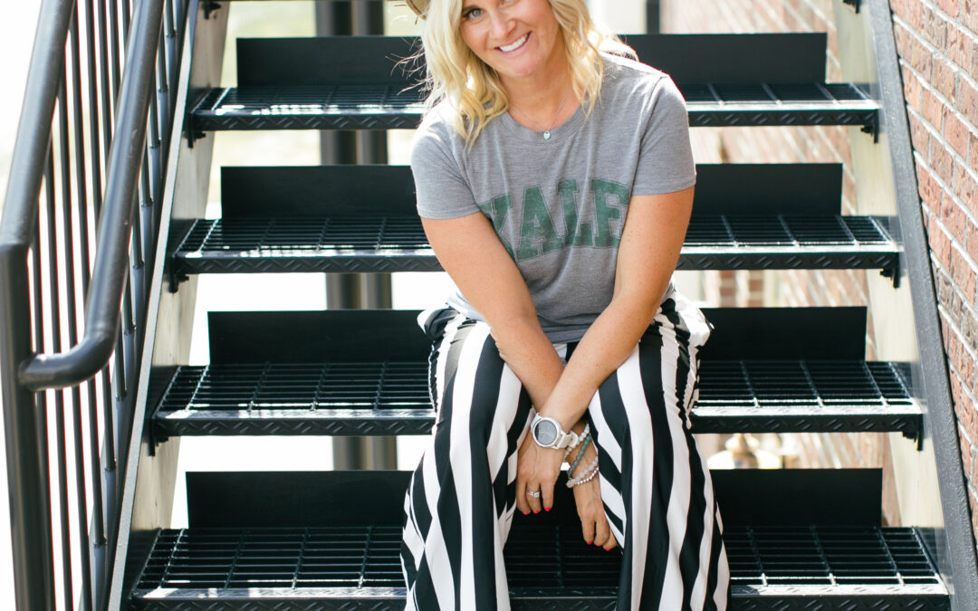 Emily Nichols | Habit & Fitness Coach | Branding Session Photographer in Brownsburg, Indiana