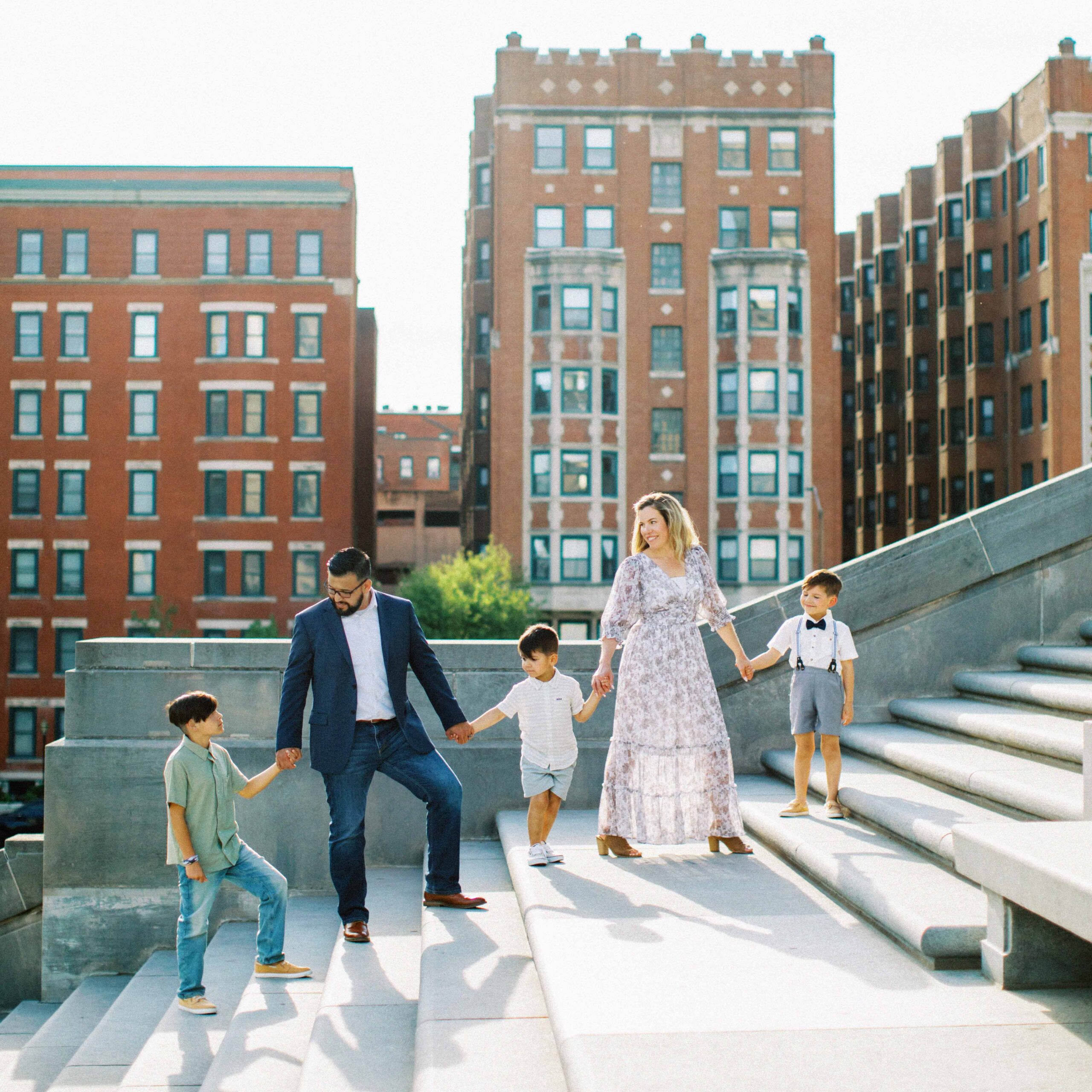 Downtown Indianapolis Indiana | Family Session Photographer